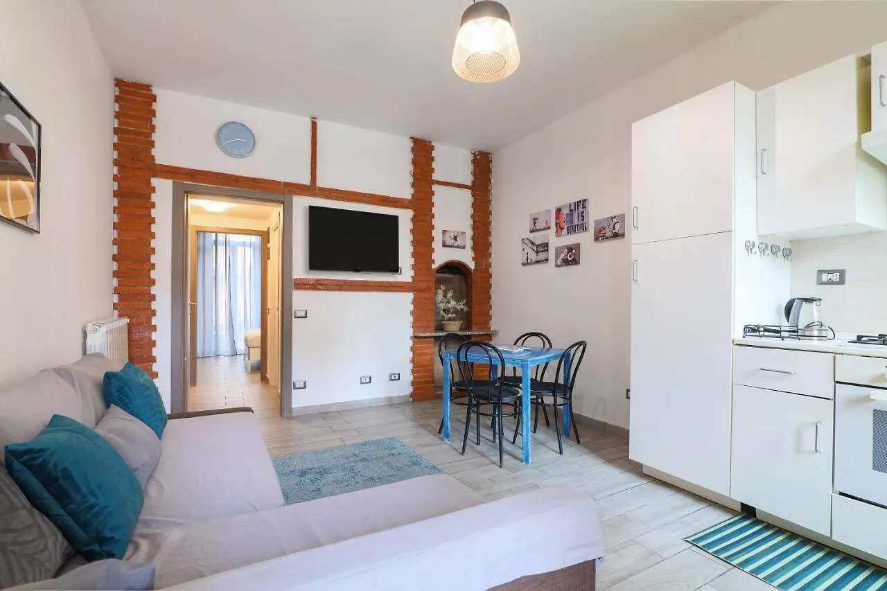 Ferienwohnung Primopiano - Edolo 7 Mailand Apartment